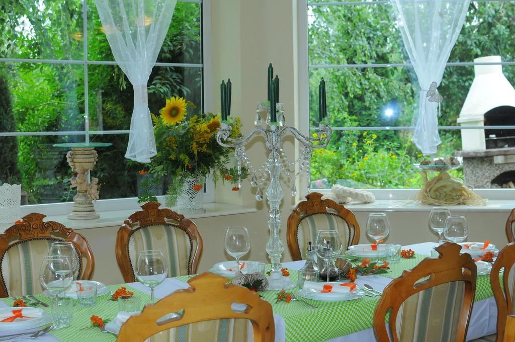 Hotel Villa Hubertus Kutno Chambre photo
