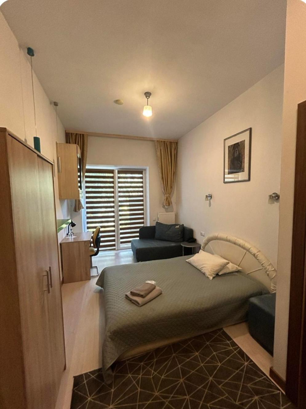 Hotel Villa Hubertus Kutno Extérieur photo